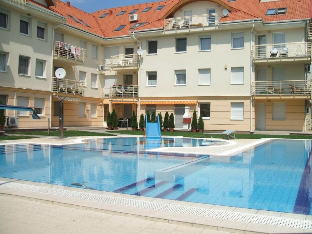 Luxory & Hajduszoboszlo